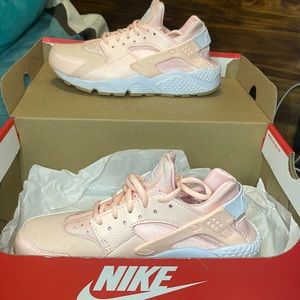 New Nike Huarache Run shoes